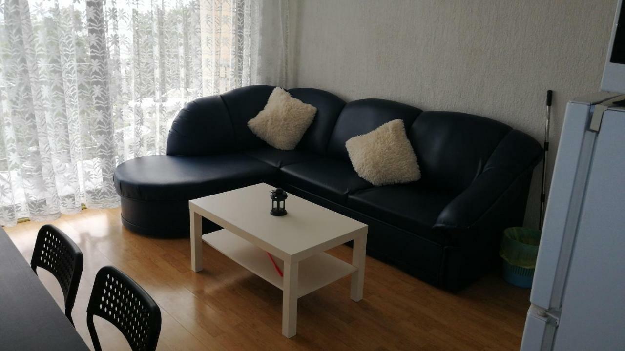 Apartman Valentic Apartment Ядраново Екстериор снимка